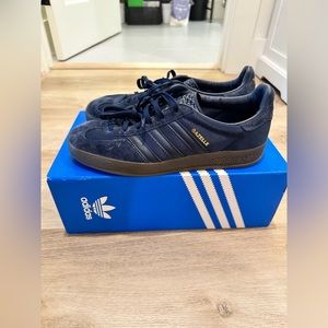 Adidas Indoor Gazelle men’s 8 Collegiate Navy/Gum